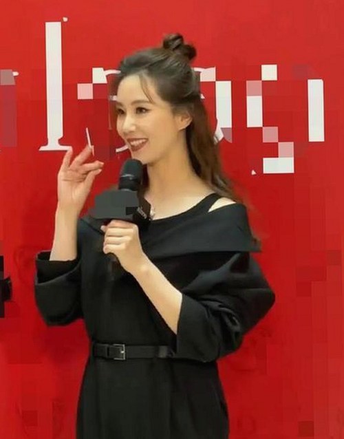 最新动态：小🐔🐔伸进🈲18网站官方版引发关注