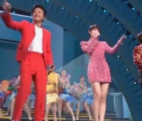 探索黑料 官网官方版：掌握最新吃瓜动态