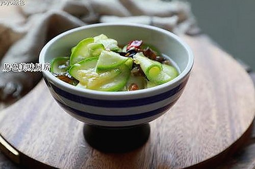 关于小🐔🐔伸进🈲🔞🔞A最新版下载的最新动态与背景分析