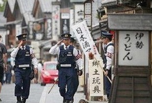 揭秘：如何安全获得免费黄色官方版下载？