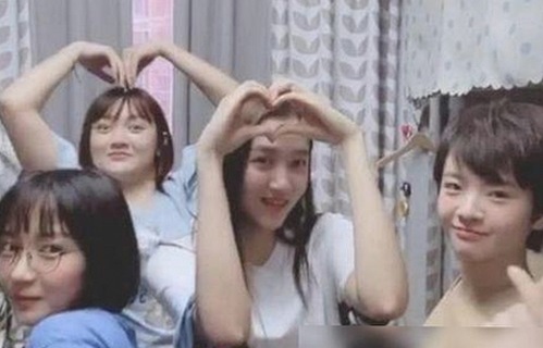 揭秘娱乐圈真实一面：黑料 官网最新版下载引发关注