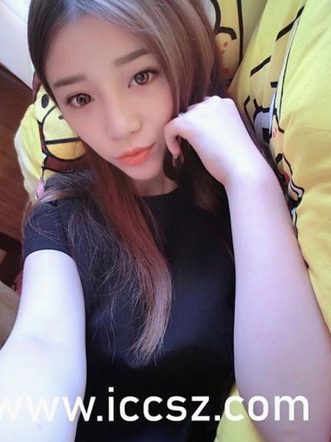 小🐔🐔伸进🈲18网站官方版：现状与反思的对比分析