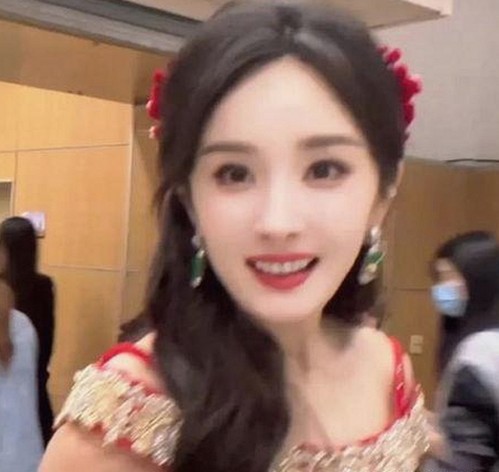 爱液官方winall：探索成人内容平台背后的变化与趋势