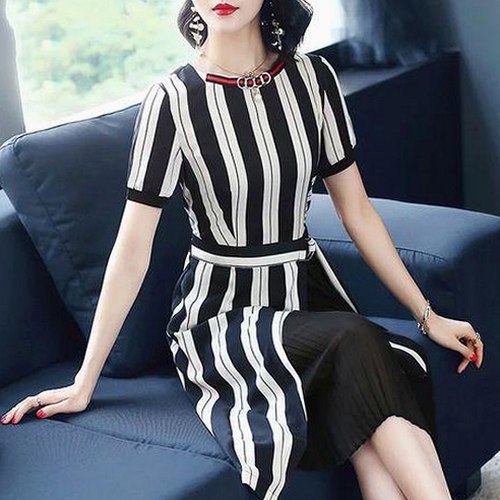 男的🈚放丄到女的官方版：探索最新的娱乐互动平台