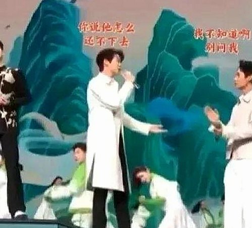 从争议到规范：高清🈚码🔞❌♋免费菠萝视频官方版正版下载的演变过程
